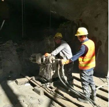 淮上水下抗分散灌浆料特点 水下不分散注浆料介绍